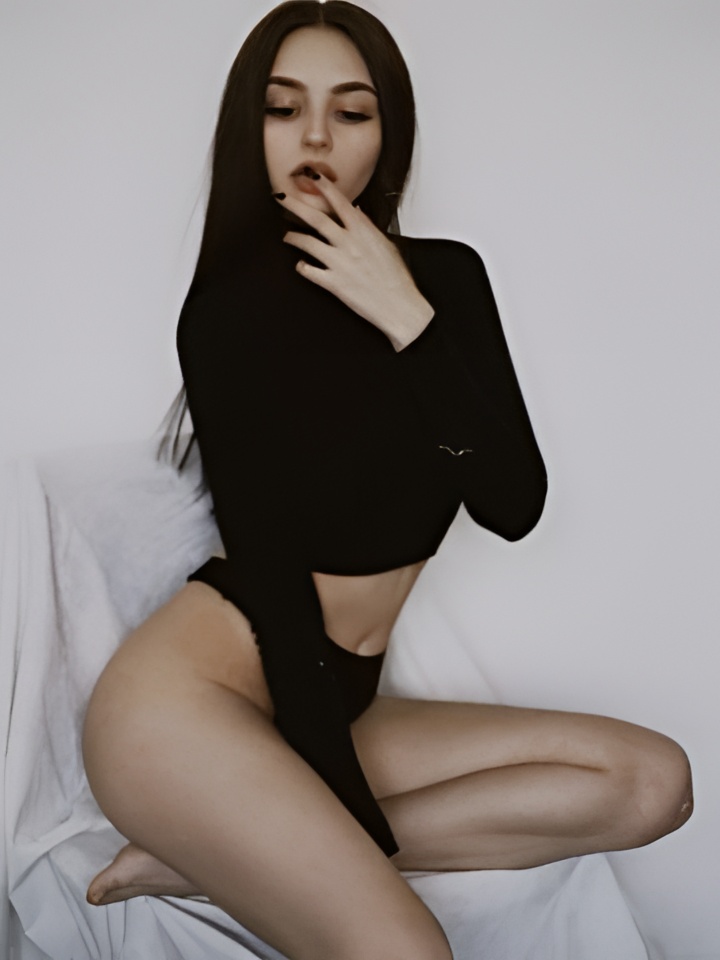 Дарина привлекальеная девушка из Ванино цена от 4000 руб