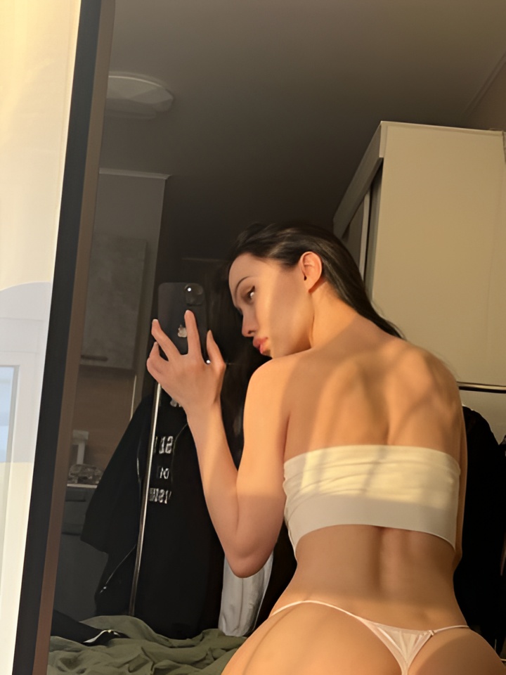 Лизочка привлекальеная девушка из Ванино цена от 2500 руб