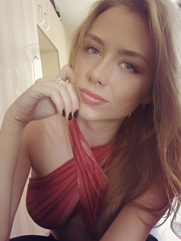 Ольга привлекальеная девушка из Ванино цена от 2500 руб