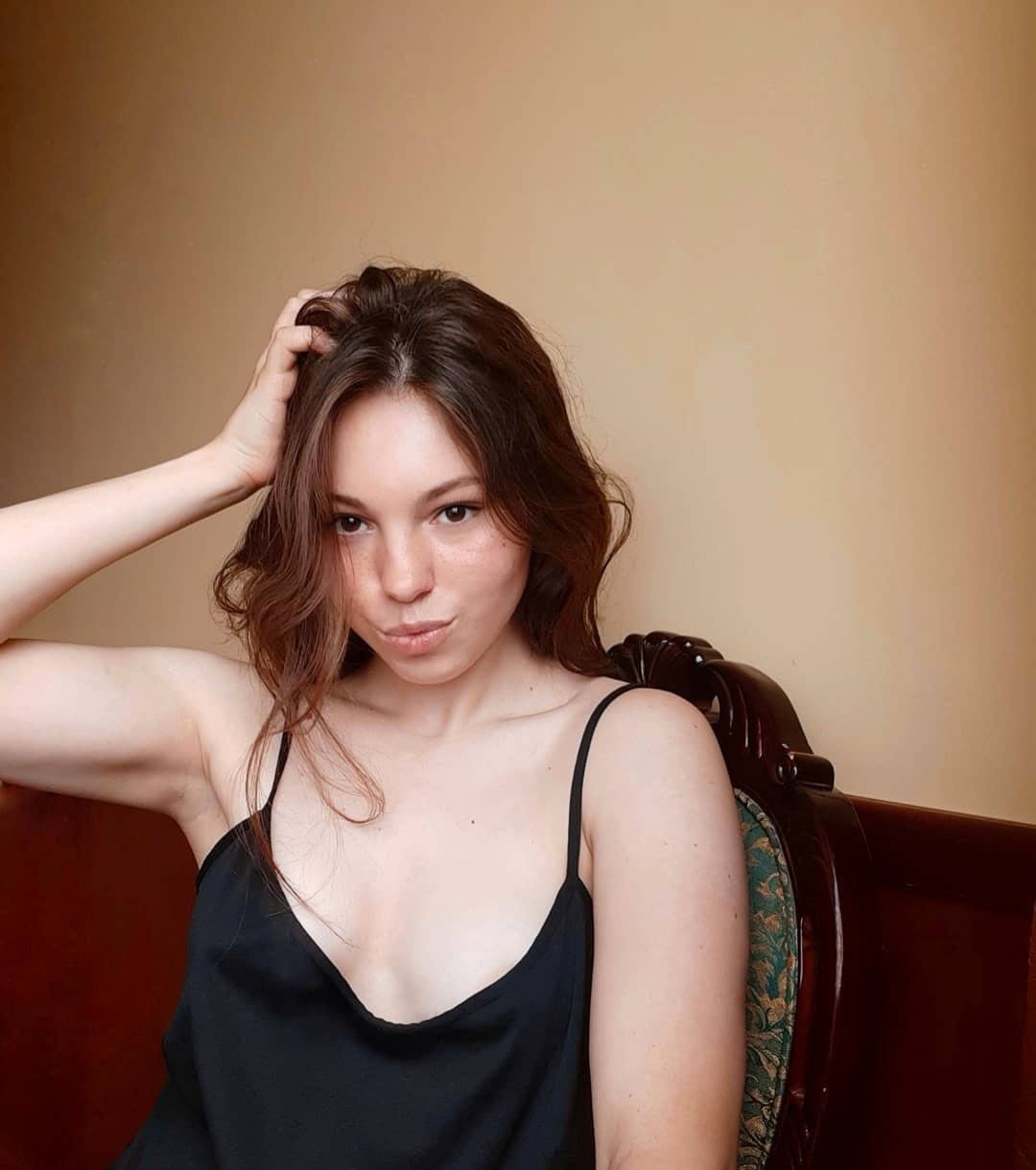 Марго привлекальеная девушка из Ванино цена от 3500 руб