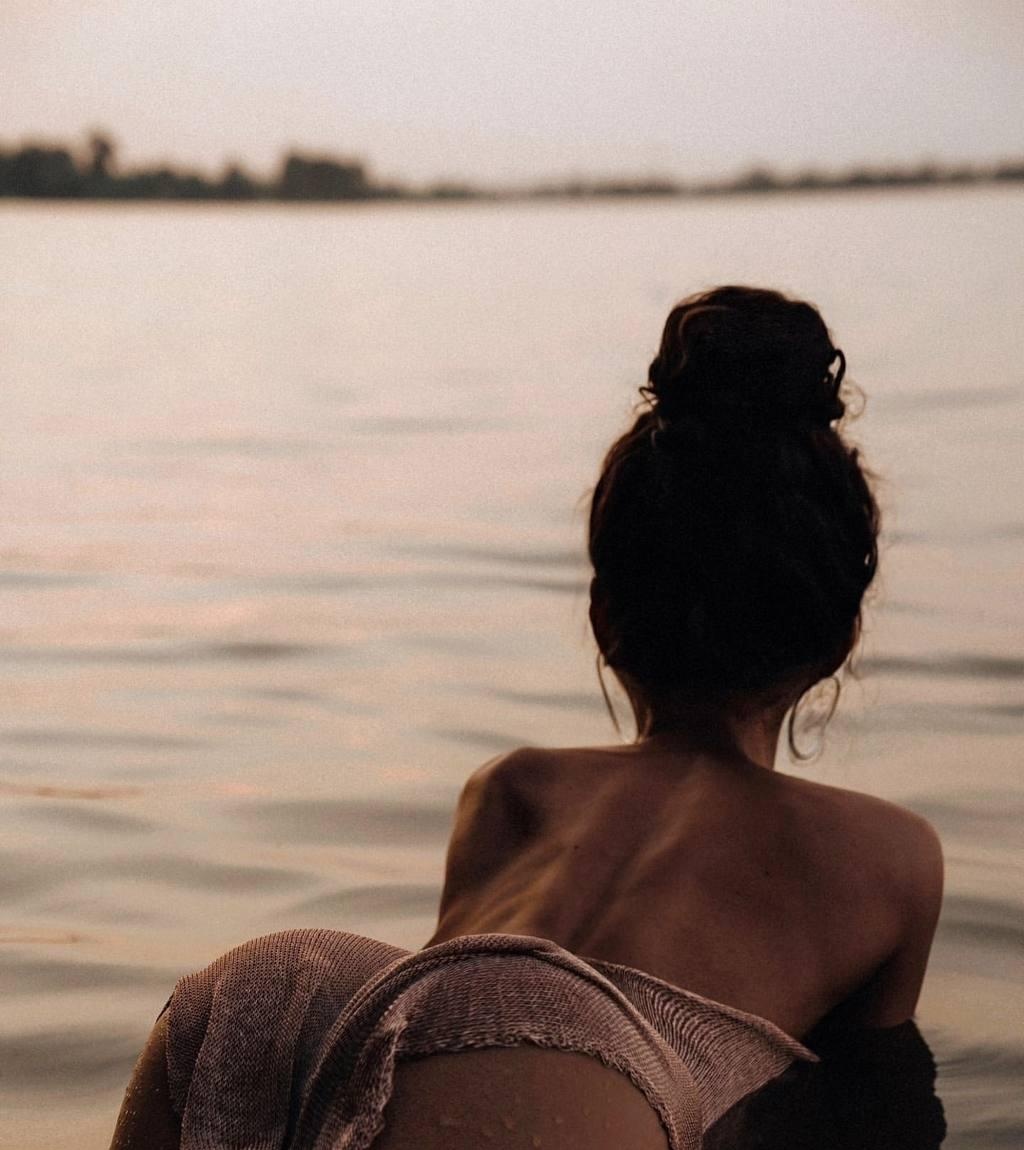 Ника привлекальеная девушка из Ванино цена от 7000 руб