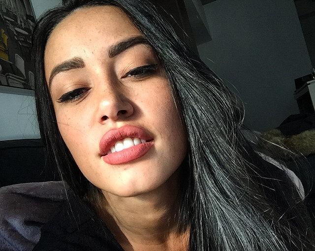 Индивидуалка Зара, доступна для личного знакомства от 3500 руб