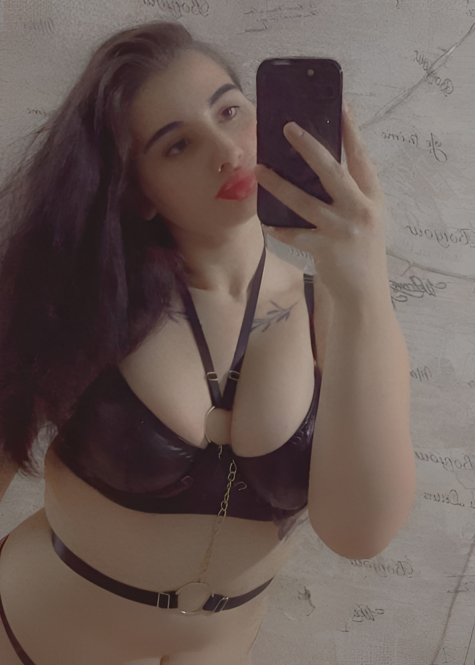 Соня привлекательная девушка из Ванино цена от 15000 руб