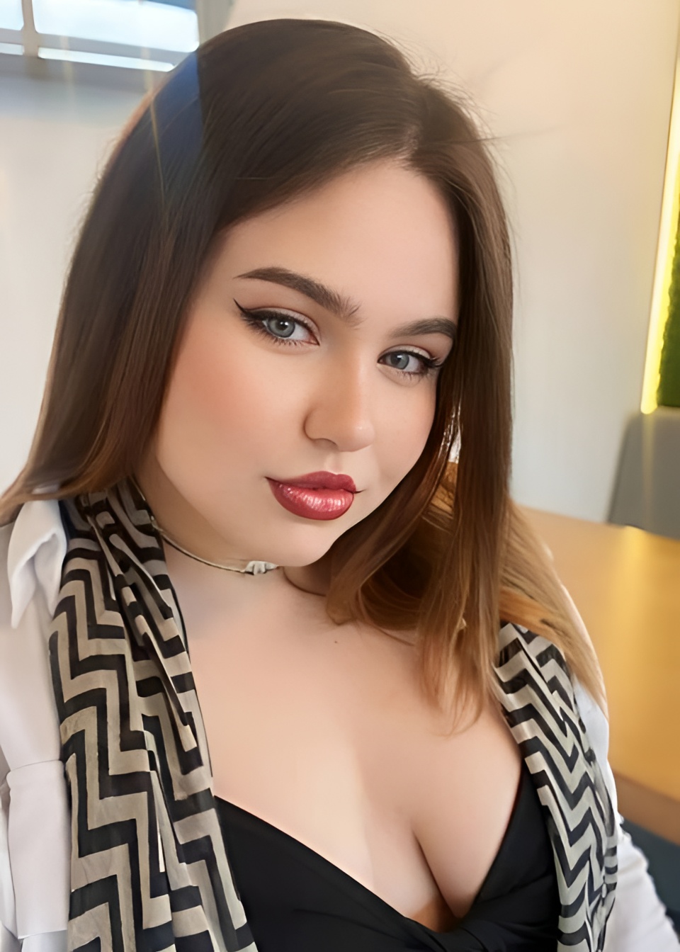 Ульяна привлекательная девушка из Ванино цена от 6000 руб