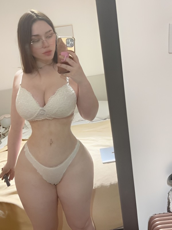 Стефания привлекательная девушка из Ванино цена от 4000 руб