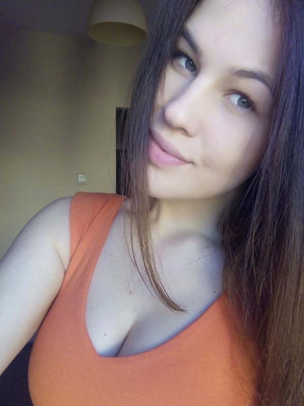 Рита привлекательная девушка из Ванино цена от 3500 руб