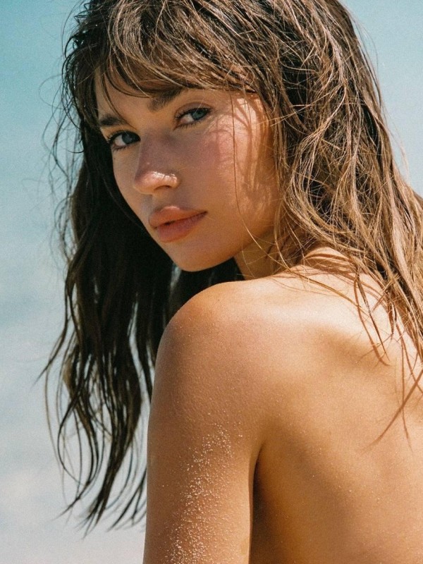 Наталья привлекательная девушка из Ванино цена от 5000 руб